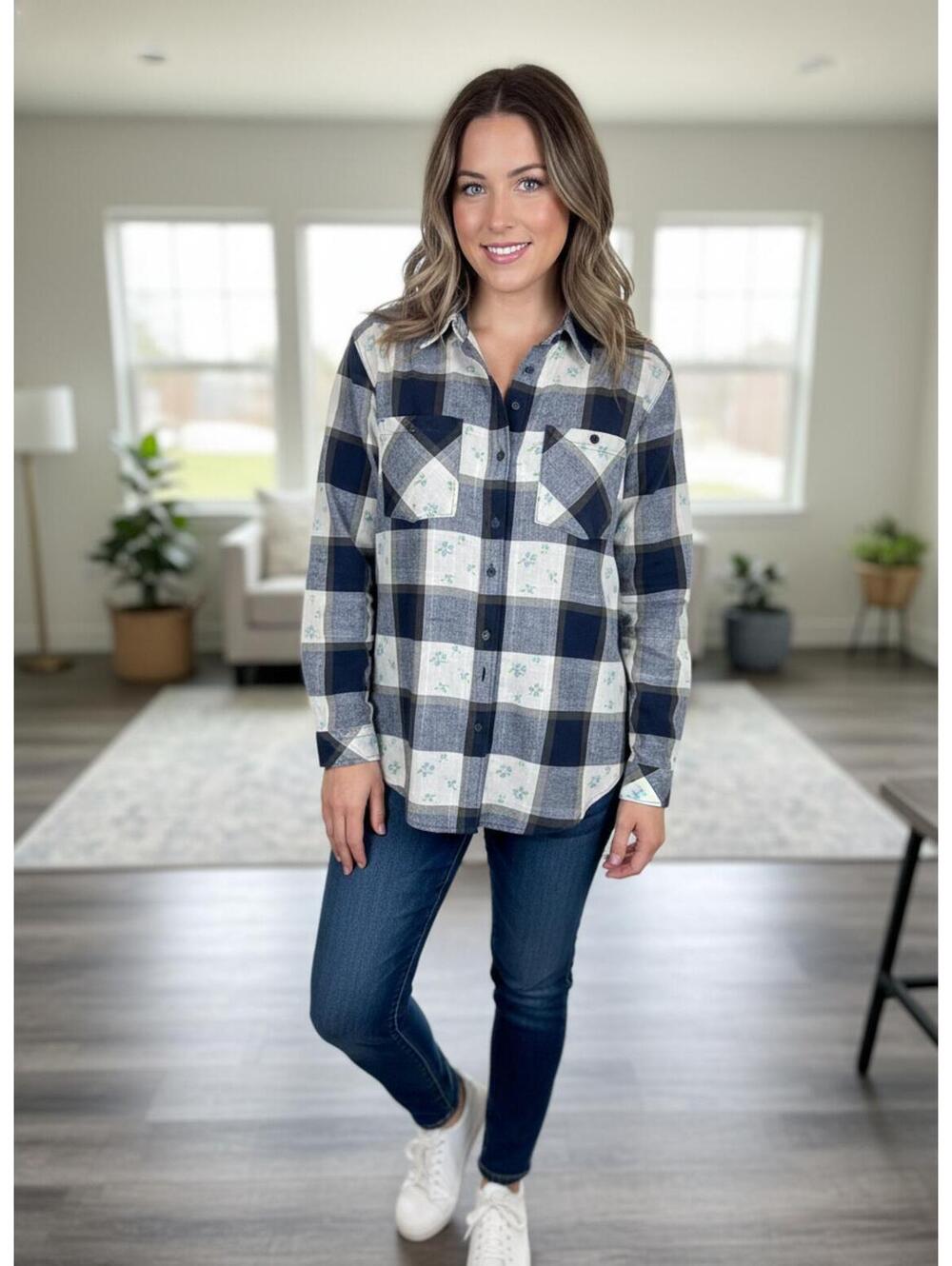 Afghan Blue and White Plaid Button-Up Shirt Size M